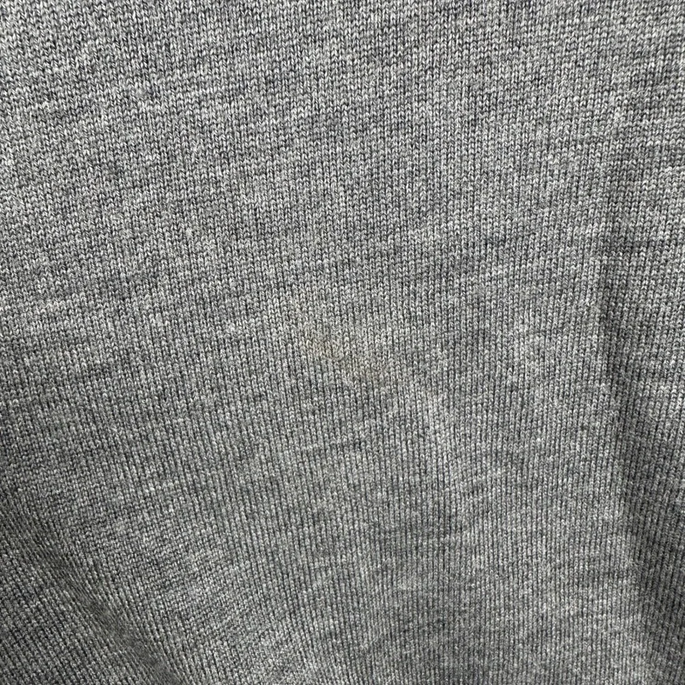 Burberry Brit V-Neck Sweater Men XL Grey 100% Extra Fine Merino Wool Elbow Patch - Picture 8 of 8